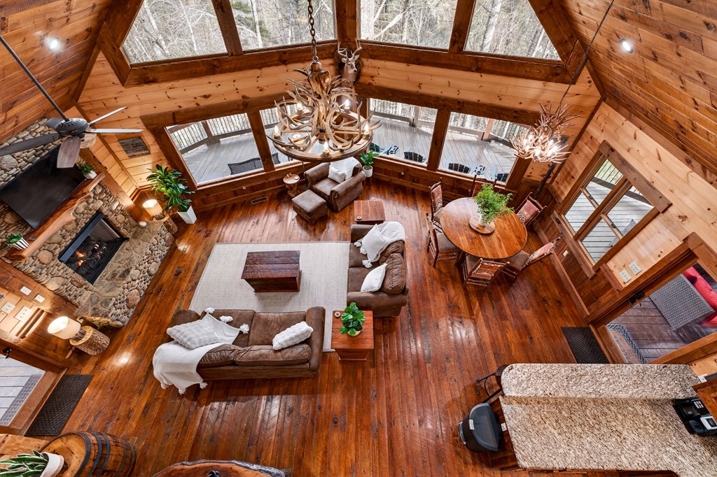 425068 Blue Ridge Residential