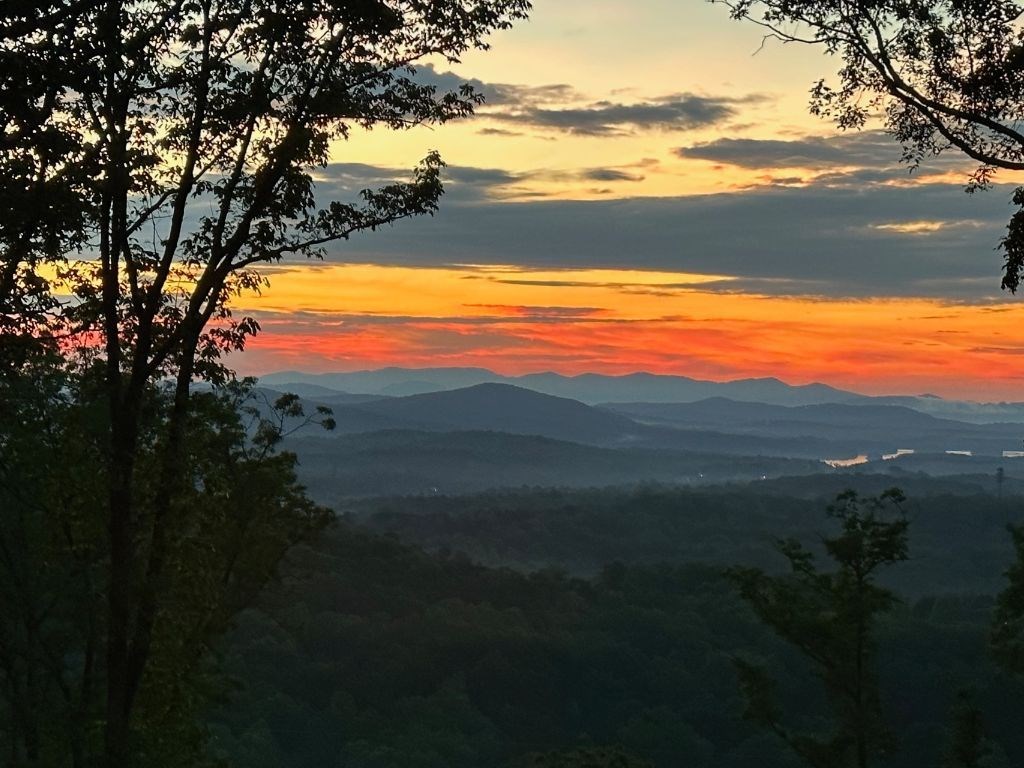 425075 Blairsville Residential