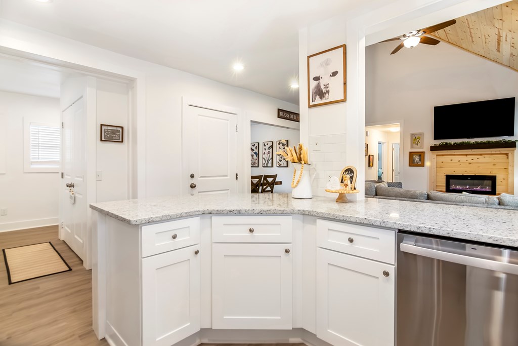 425081 Jasper Residential