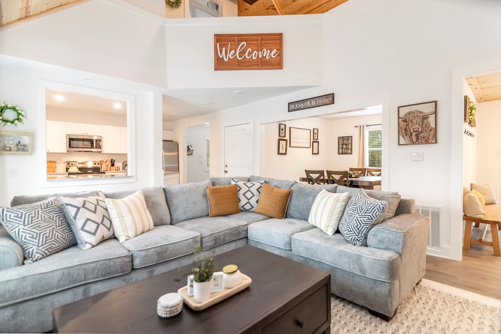 425081 Jasper Residential