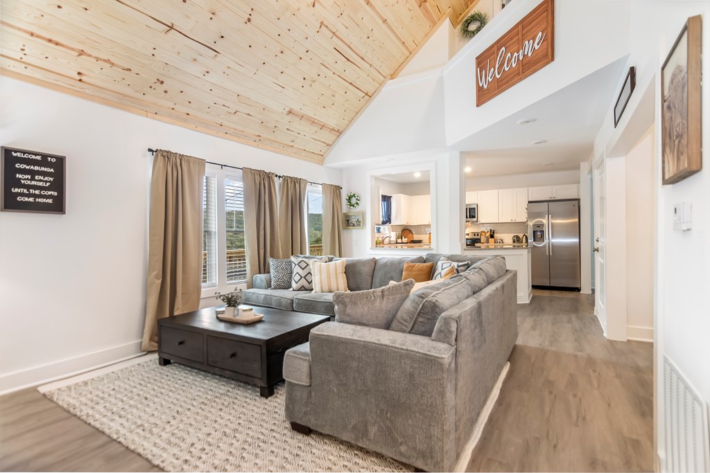 425081 Jasper Residential