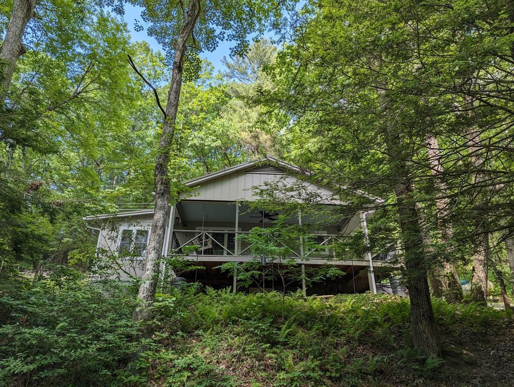 425091 Suches Residential