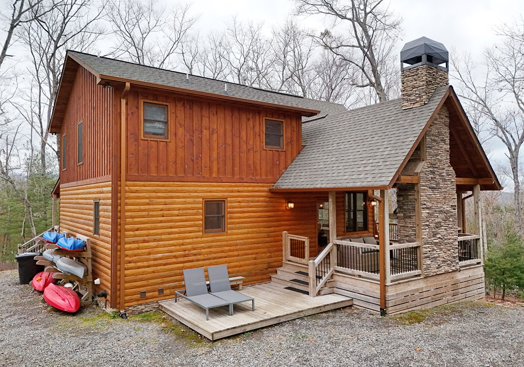 425105 Blue Ridge Residential