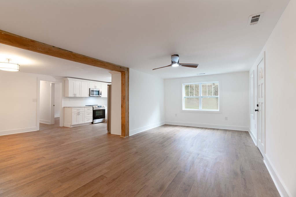 425110 Murphy Residential