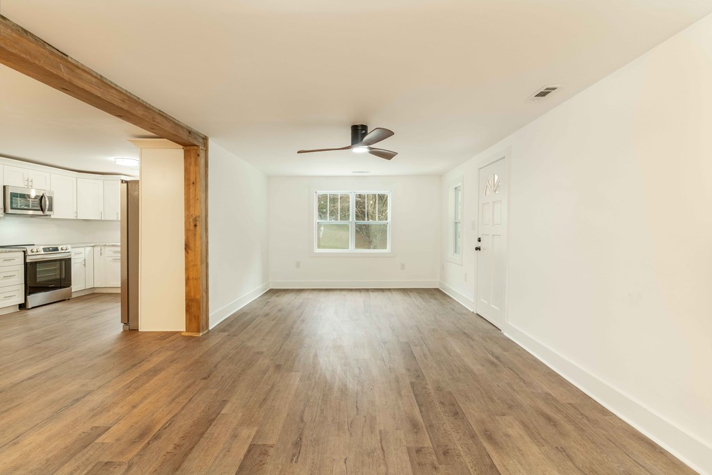 425110 Murphy Residential