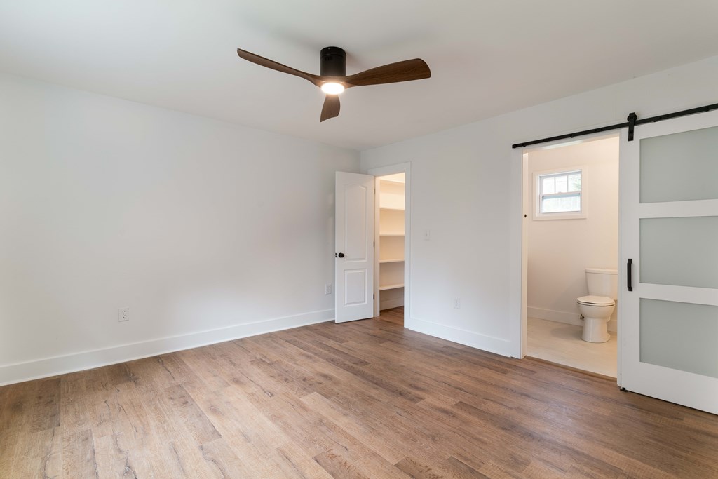 425110 Murphy Residential