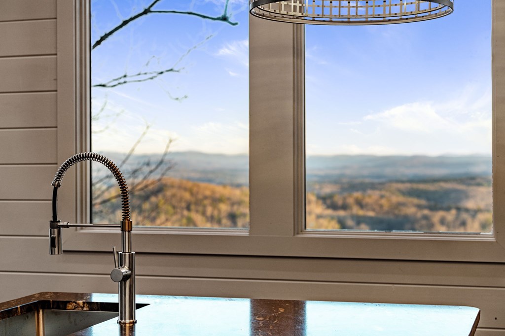 425113 Morganton Residential