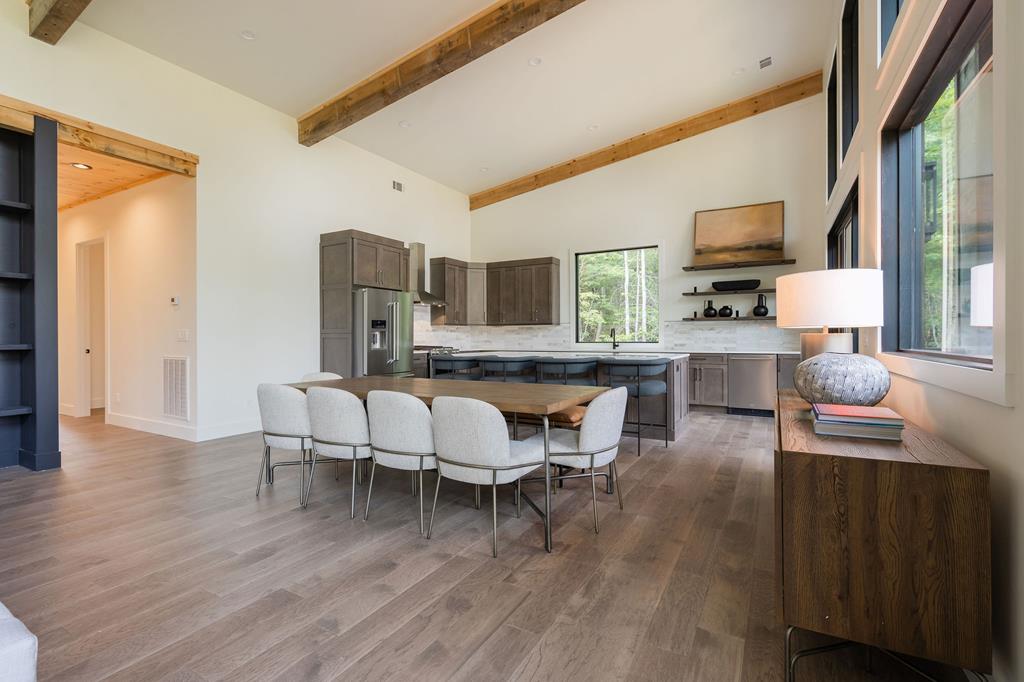 425116 Blue Ridge Residential