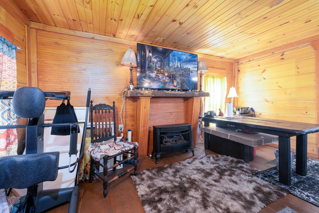 425119 Blairsville Residential