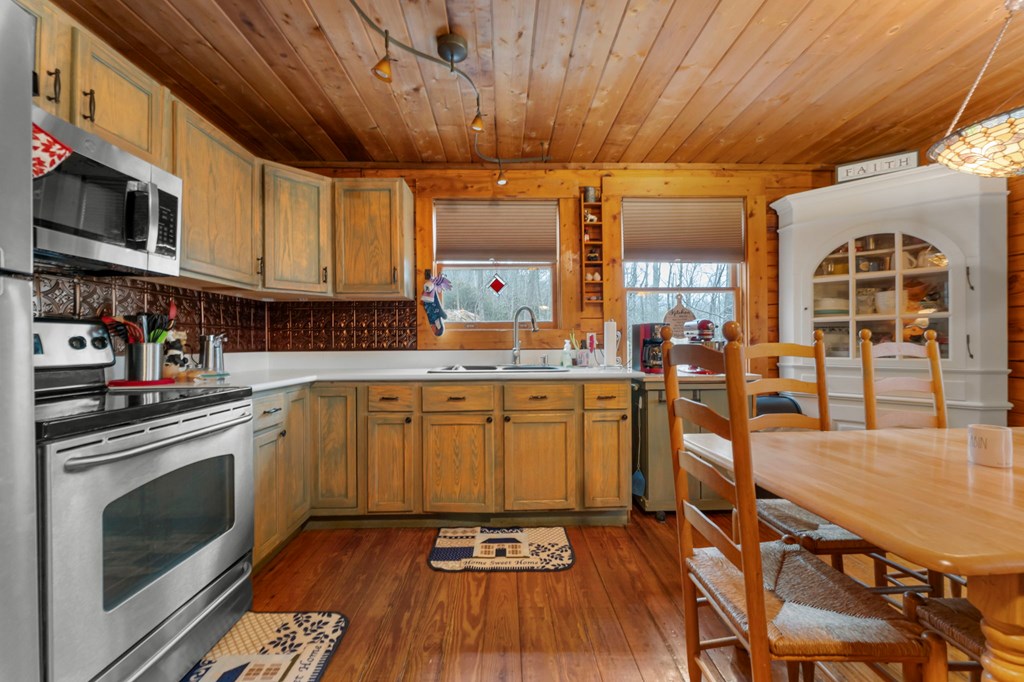 425120 Otto Residential