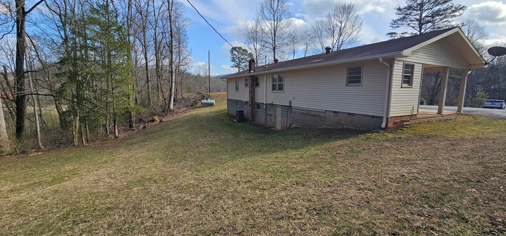 425137 Hayesville Residential