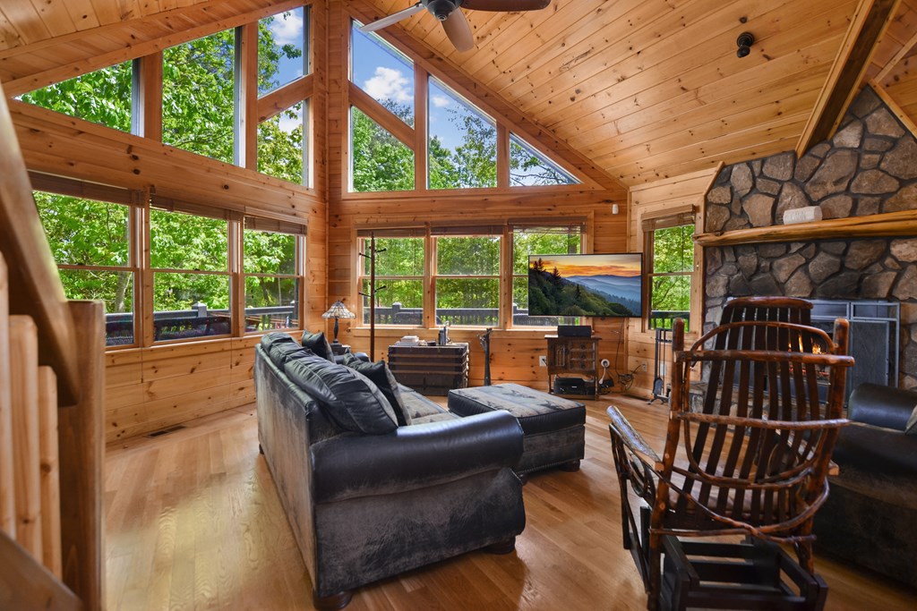 425138 Blue Ridge Residential