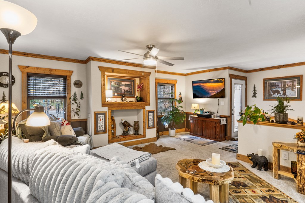 425144 Hayesville Residential