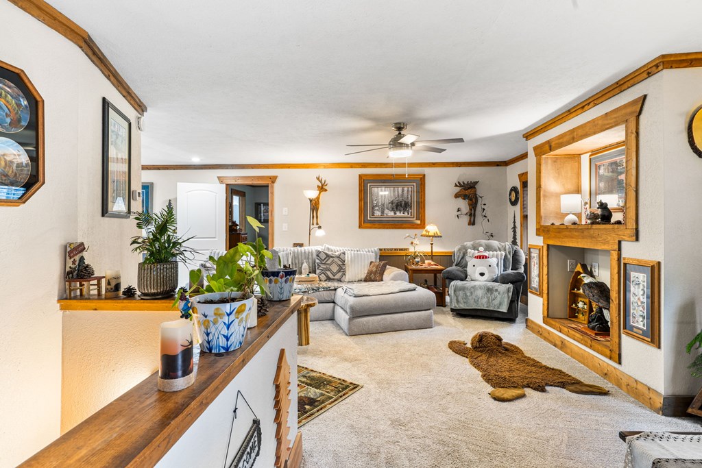 425144 Hayesville Residential