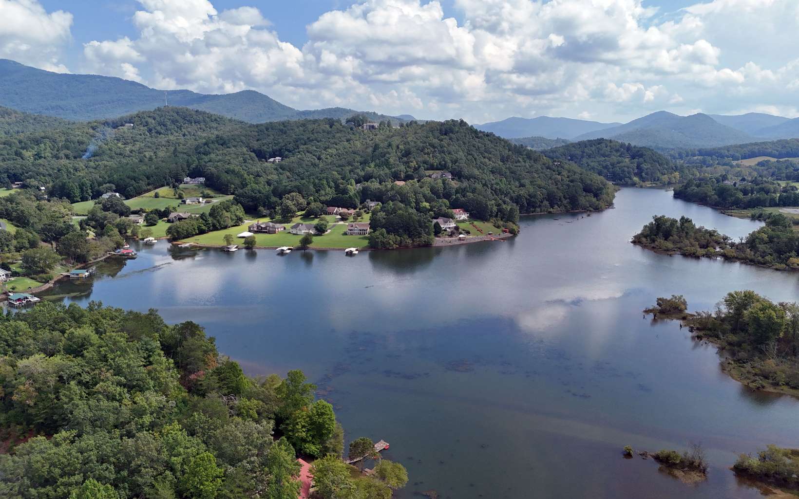 425147 Hiawassee Residential