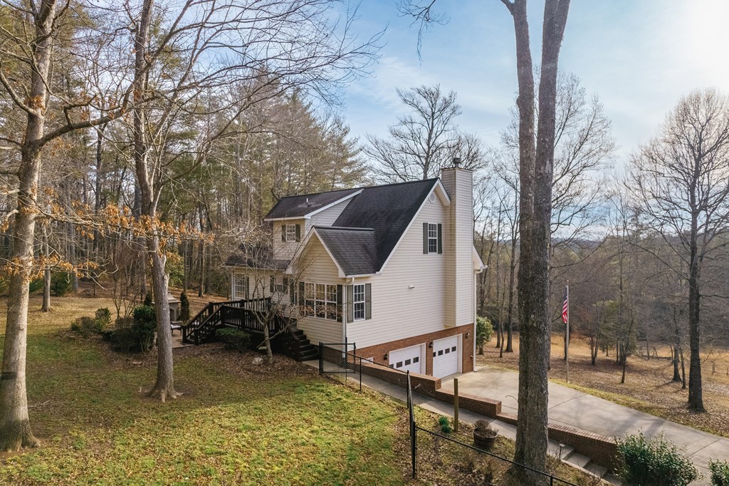 425158 Blue Ridge Residential