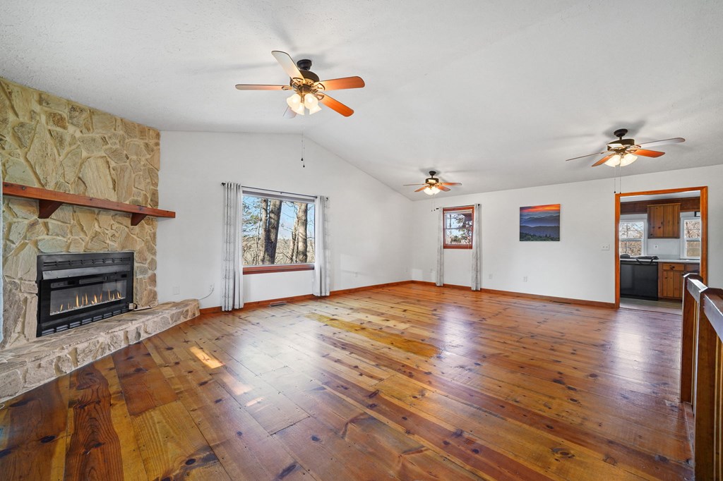 425165 Ellijay Residential