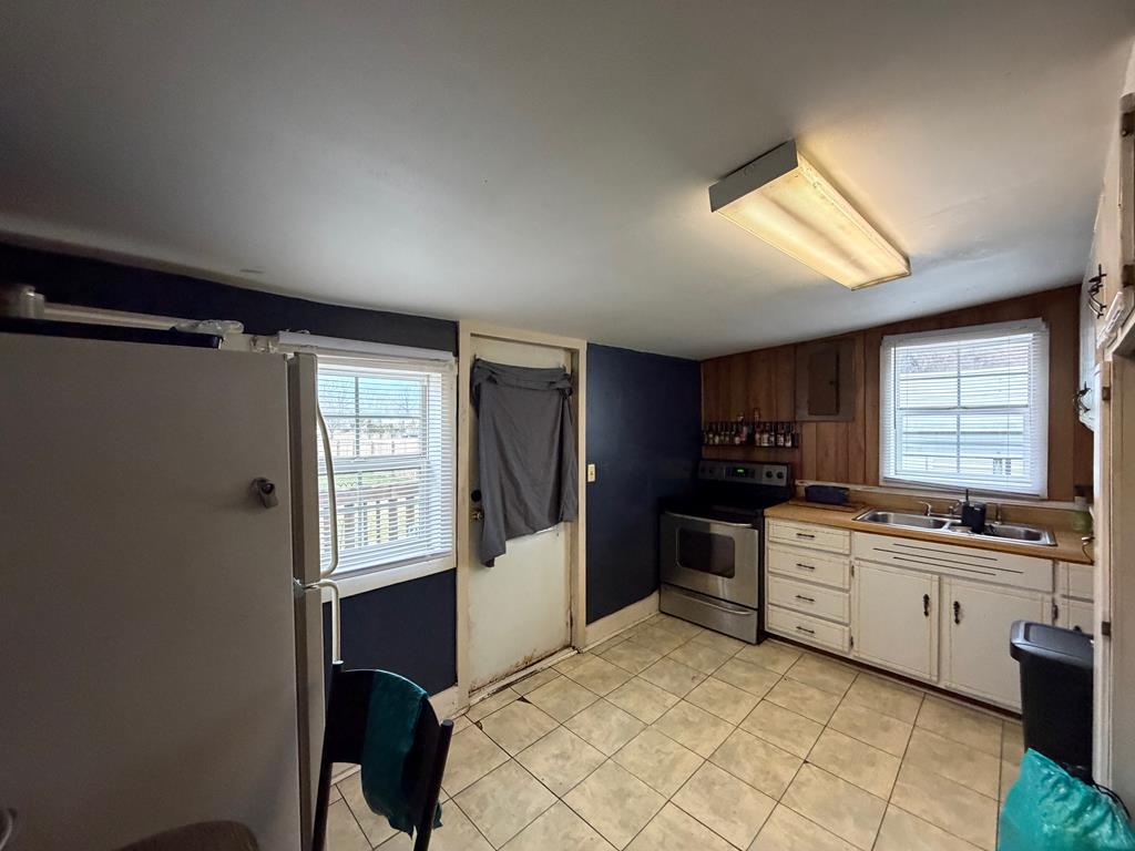 425179 Andrews Residential