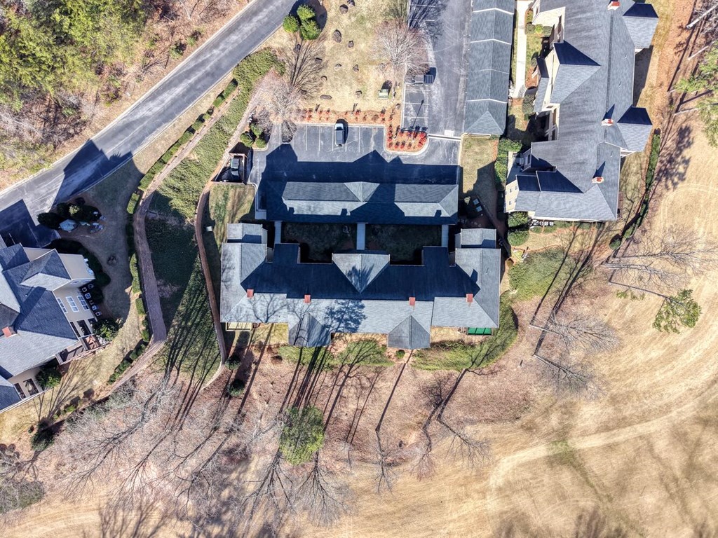 425192 Clayton Residential