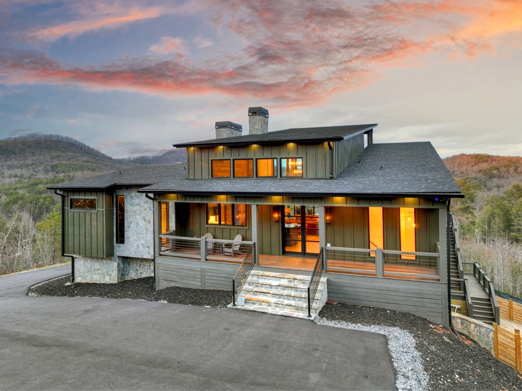 425196 Mineral Bluff Residential