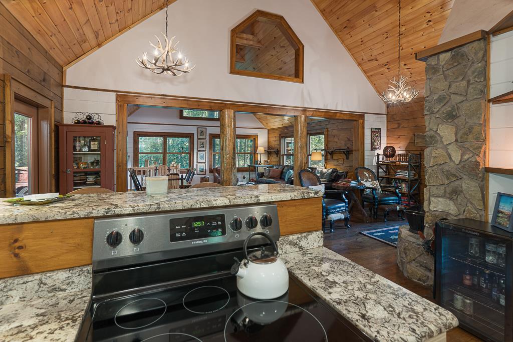 425198 Murphy Residential