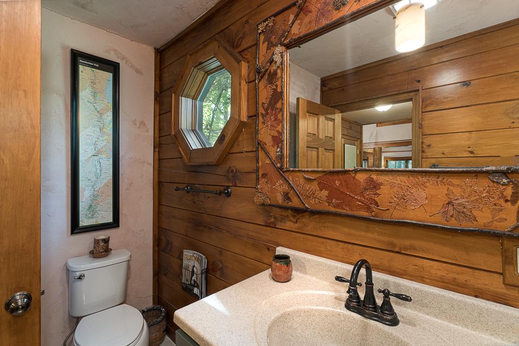 425198 Murphy Residential