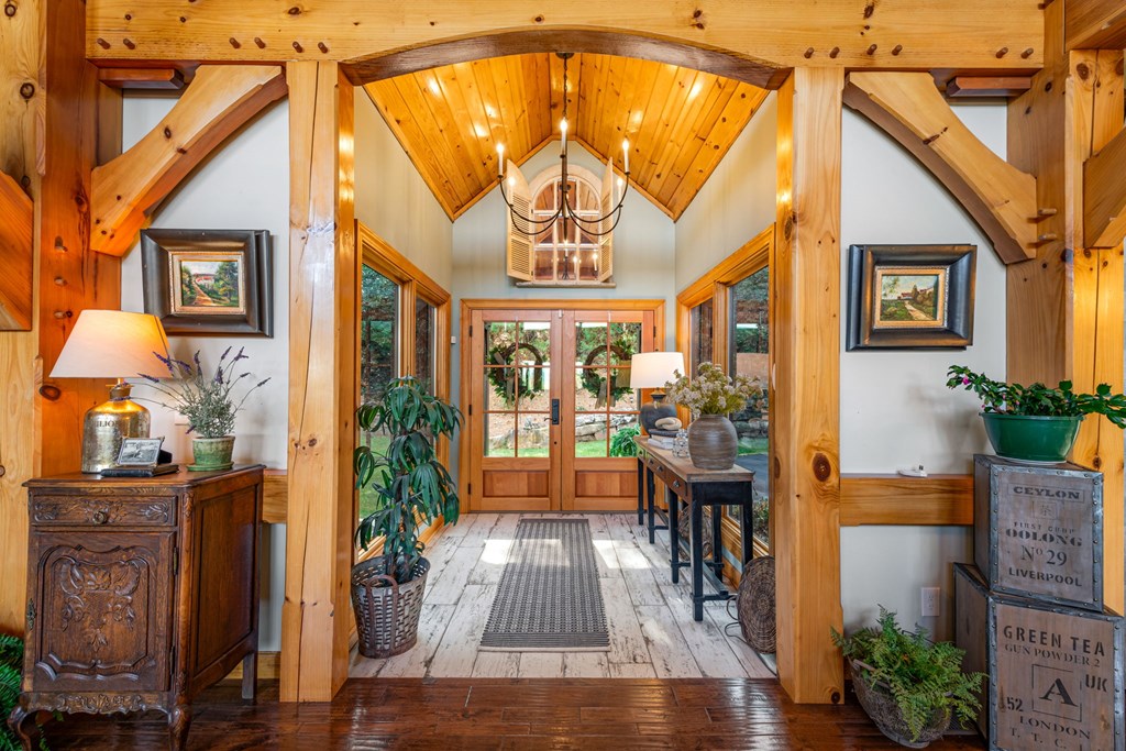 425203 Hiawassee Residential