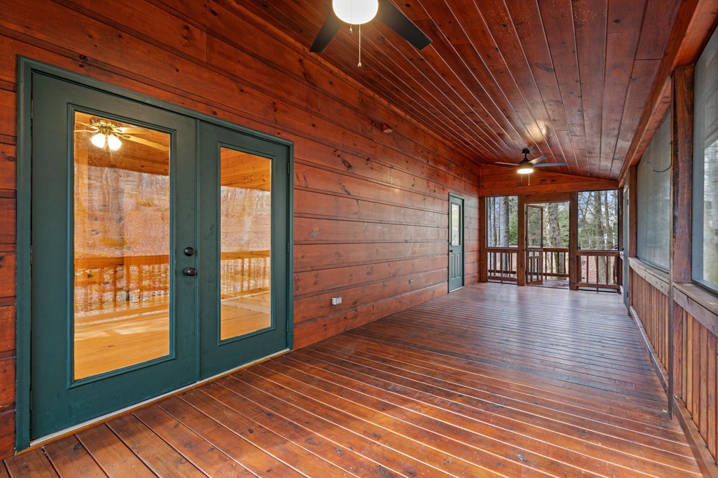 425210 Cherry Log Residential