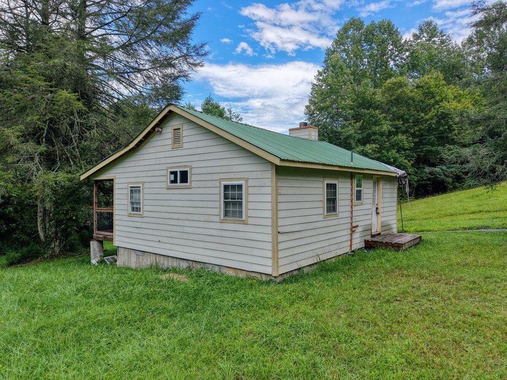 425216 Epworth Residential