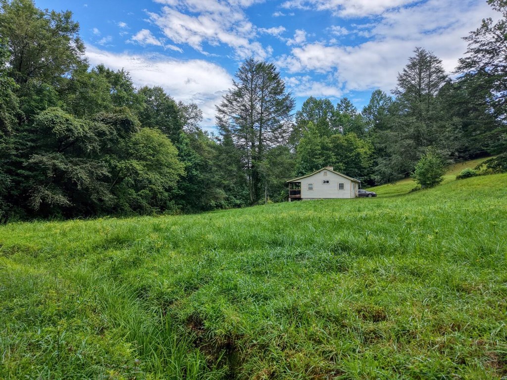 425216 Epworth Residential