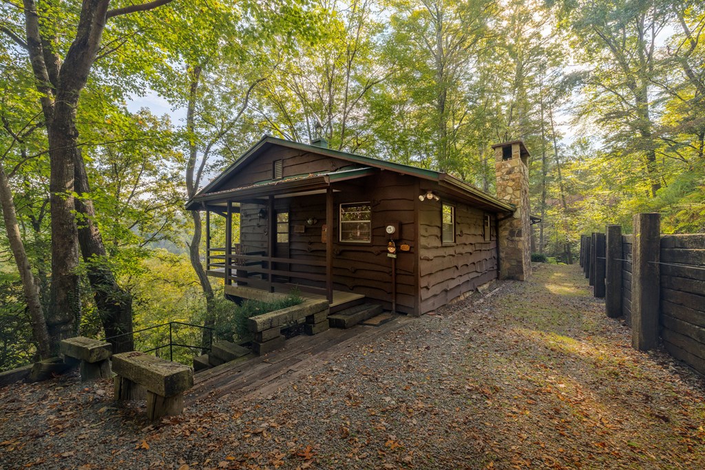 425218 Blue Ridge Residential