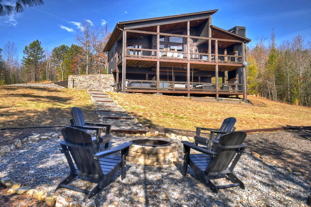 425227 Mineral Bluff Residential