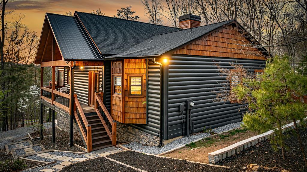 425229 Mineral Bluff Residential