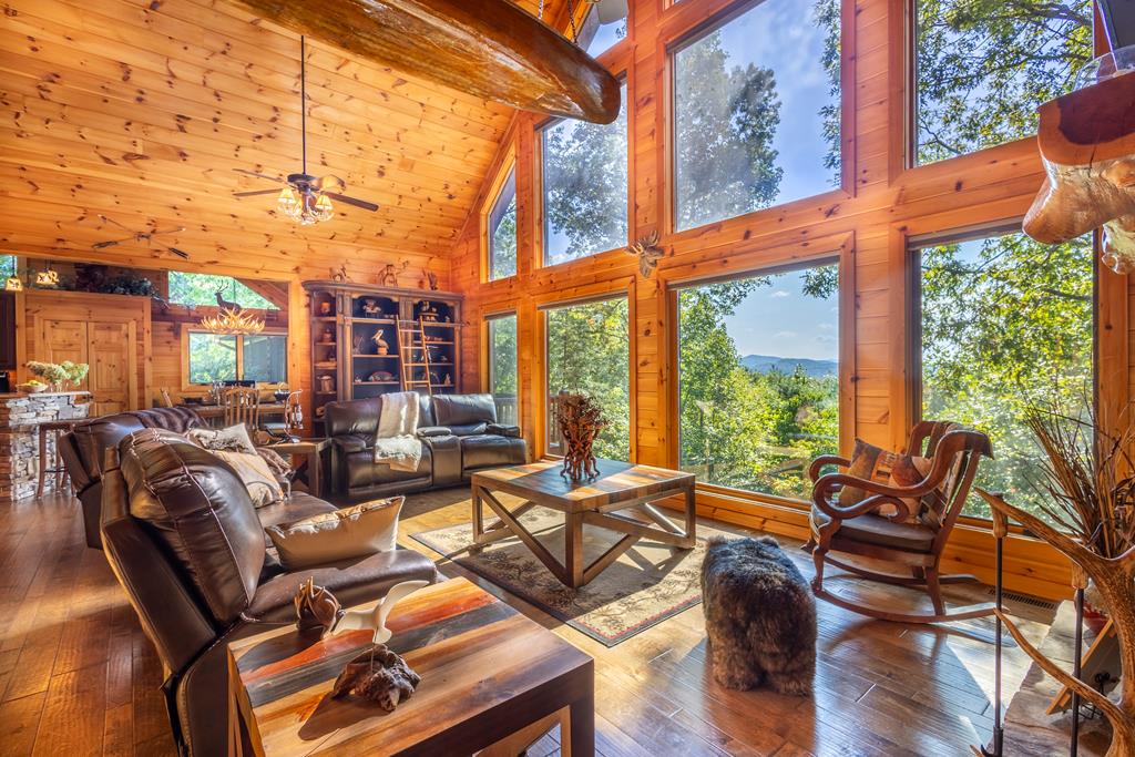 425231 Morganton Residential