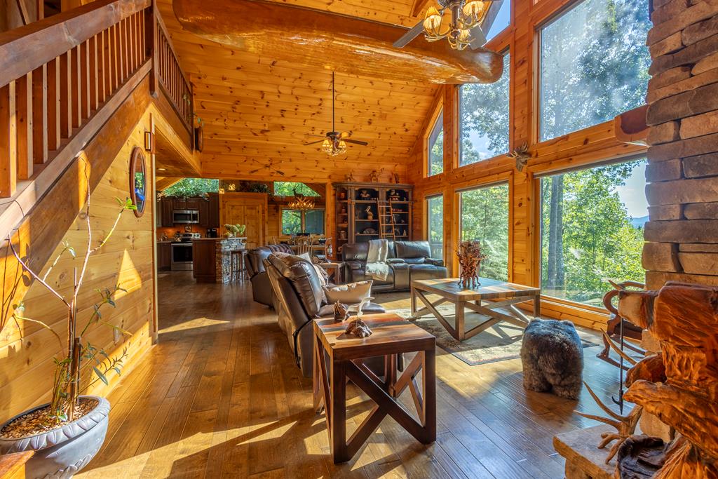 425231 Morganton Residential