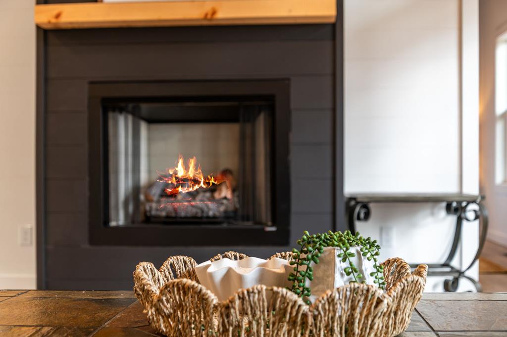 425237 Morganton Residential