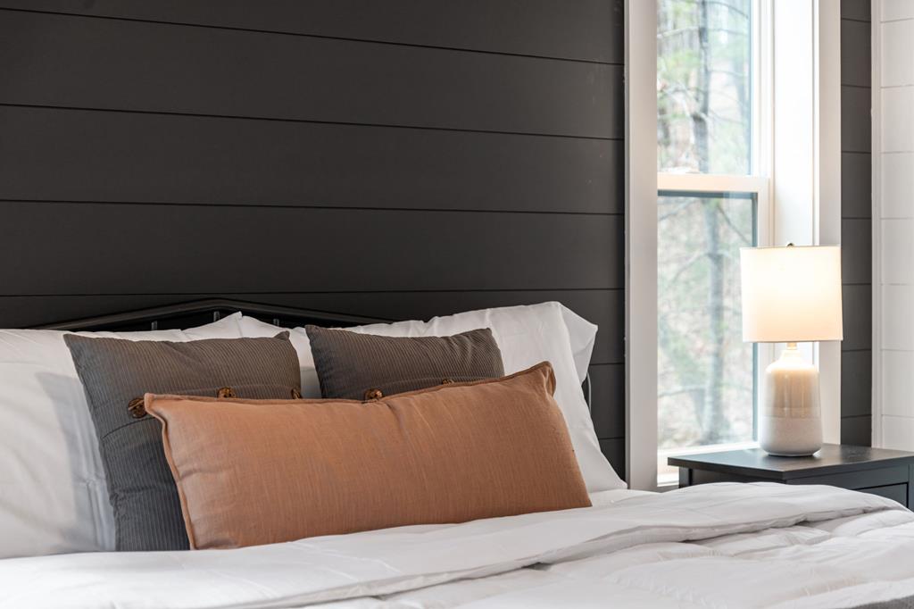 425237 Morganton Residential