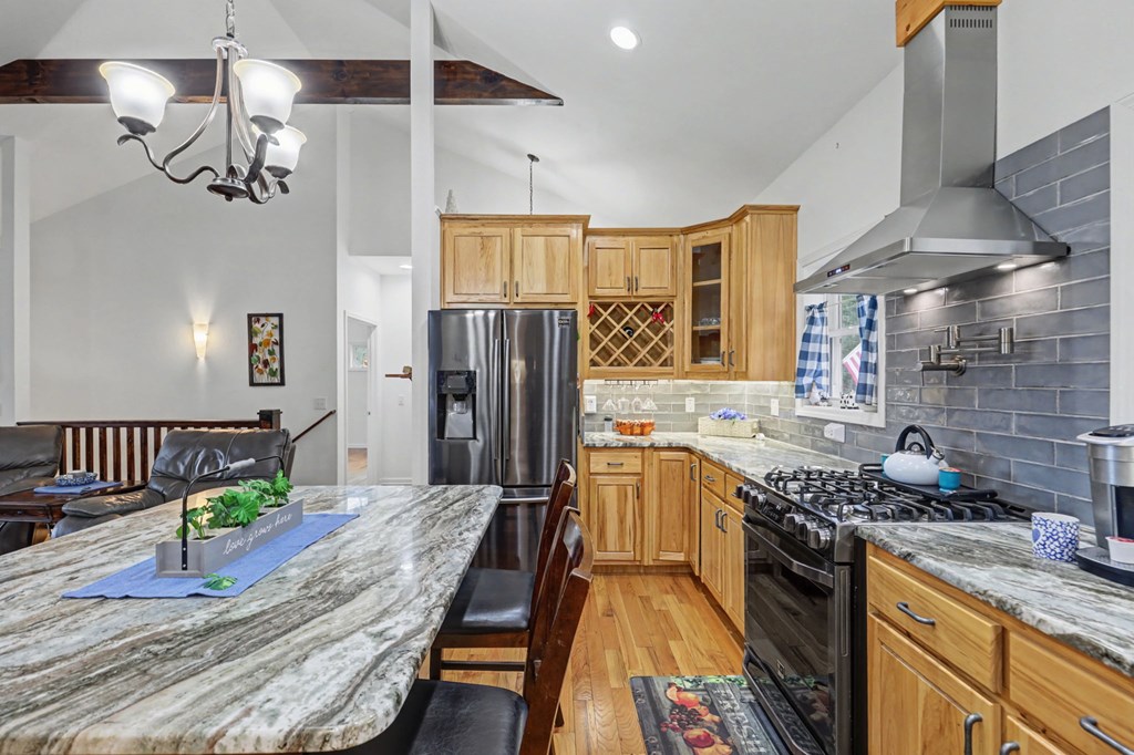 425239 Murphy Residential