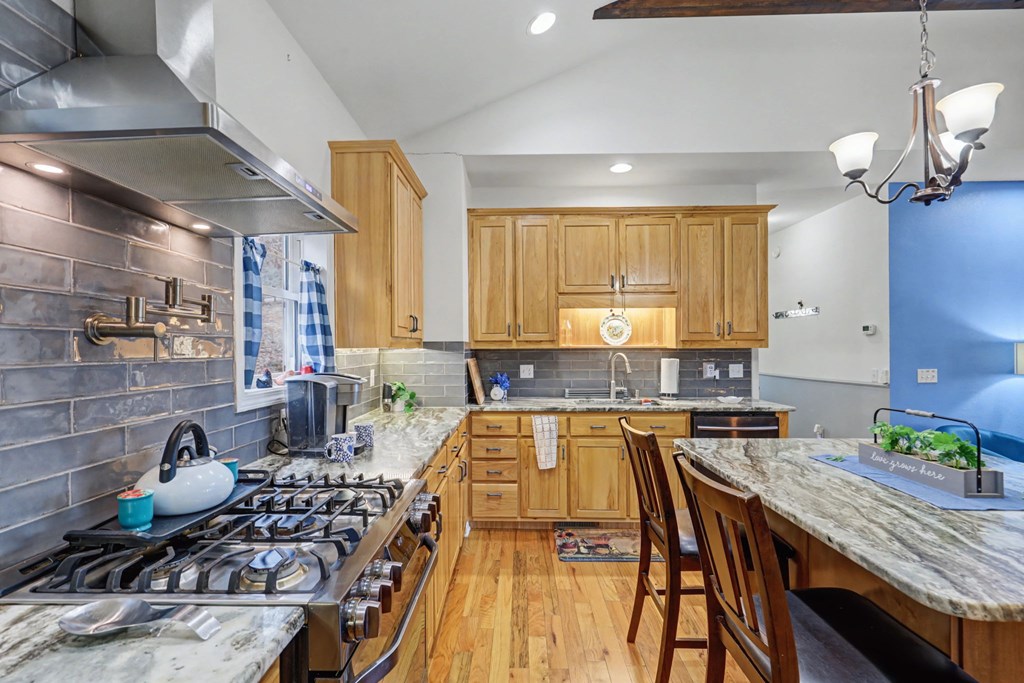 425239 Murphy Residential