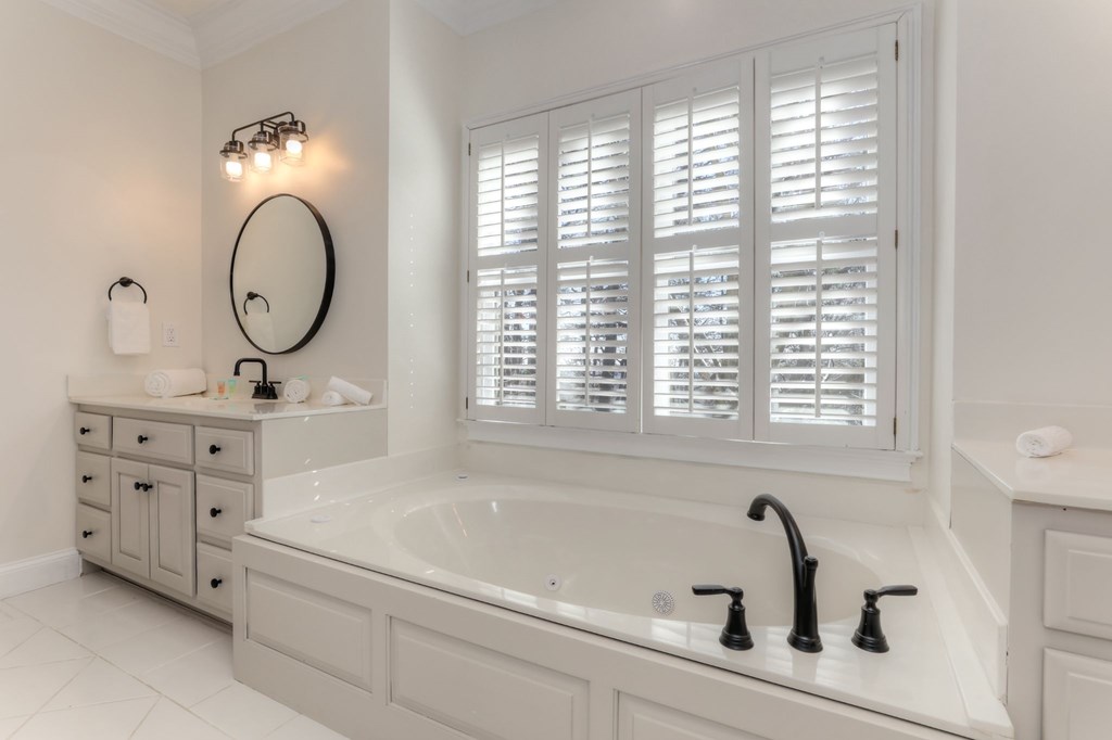 425241 Jasper Residential