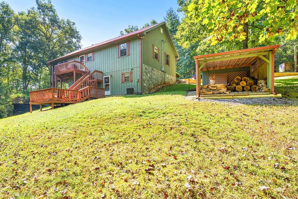 425246 Mineral Bluff Residential