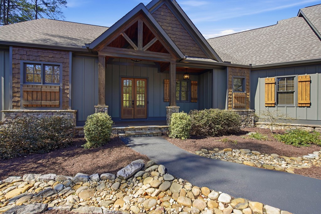 425247 Big Canoe Residential