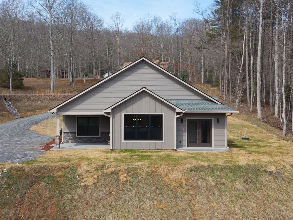 425248 Hayesville Residential