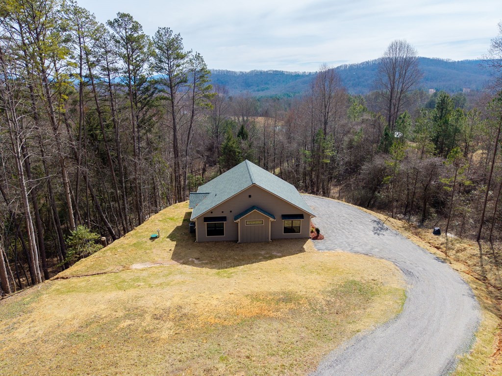 425248 Hayesville Residential