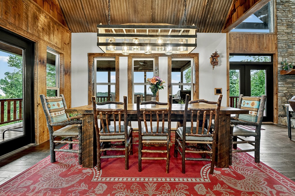 425254 Blue Ridge Residential