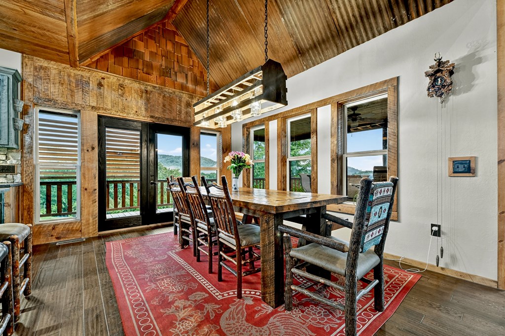 425254 Blue Ridge Residential