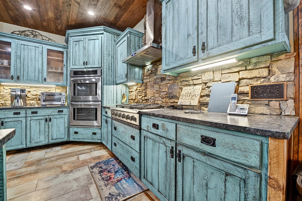 425254 Blue Ridge Residential