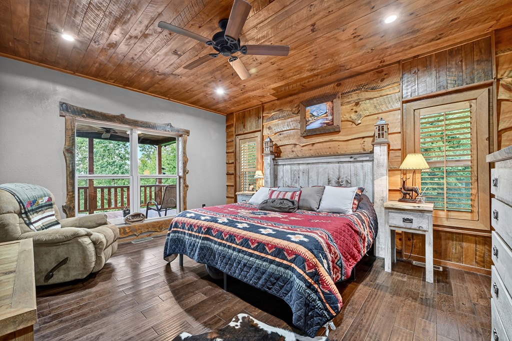 425254 Blue Ridge Residential