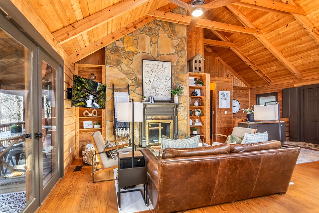 425258 Ellijay Residential