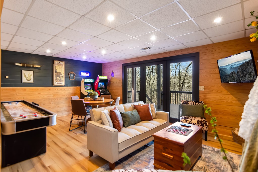 425258 Ellijay Residential